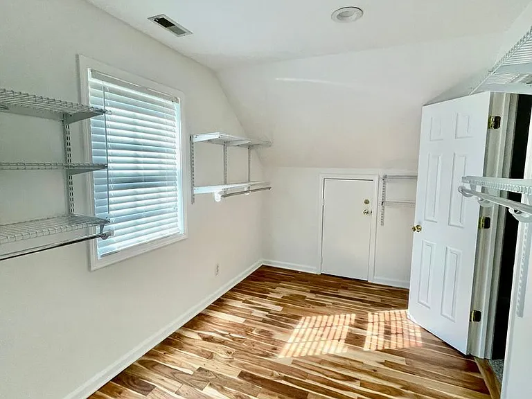 6215 Deep Forest Ln — Photo 23