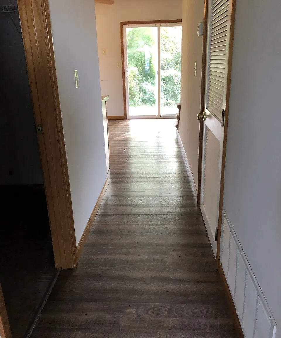2 bed, 700 sqft, $1,025 — Photo 3