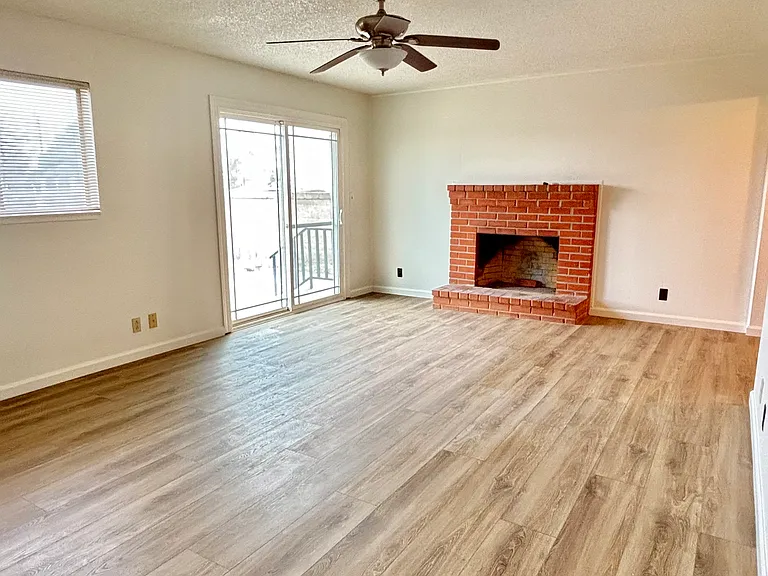 137 Argonaut St — Photo 14