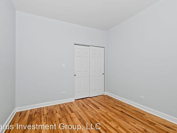 4th image of 5123 S Prairie Ave APT 2