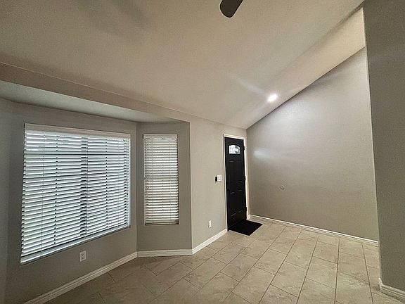 front door from living rm