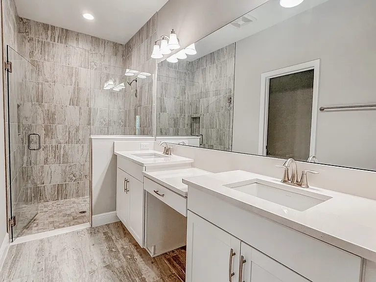 12488 Oak Hill Way — Photo 14