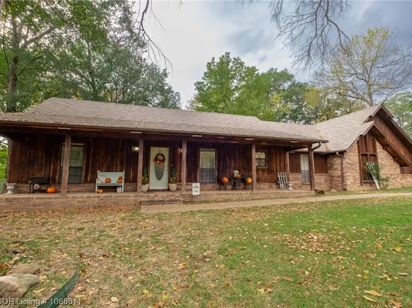 407 Lincoln Dr, Charleston, AR 72933