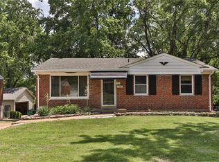 1206 Oakleaf Dr, Saint Louis, MO