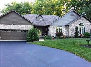 4445 W Pitcher Dr, Trafalgar, IN