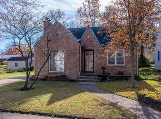 1140 E Victoria St, South Bend, IN 46614