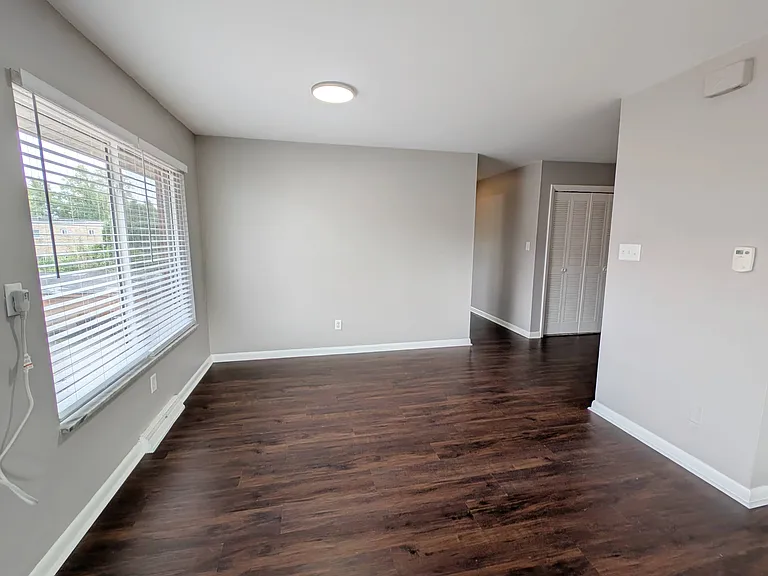 110 Cromwell Pl #3 — Photo 37