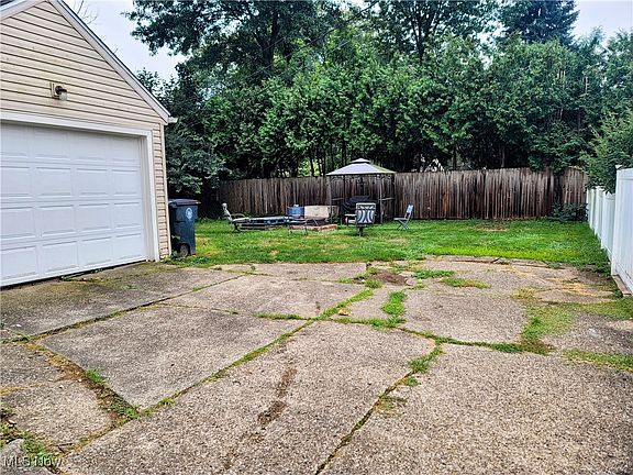 2nd image of 184 Avondale Dr
