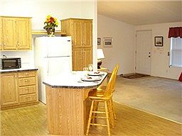 Eating Bar & Dining Rm.