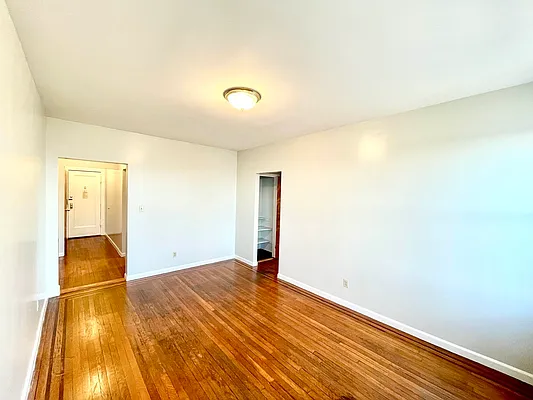 Rented by Pear NYC LLC | media 43