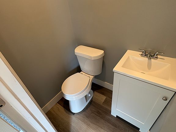 5th image of 1172 Greenwood Ave