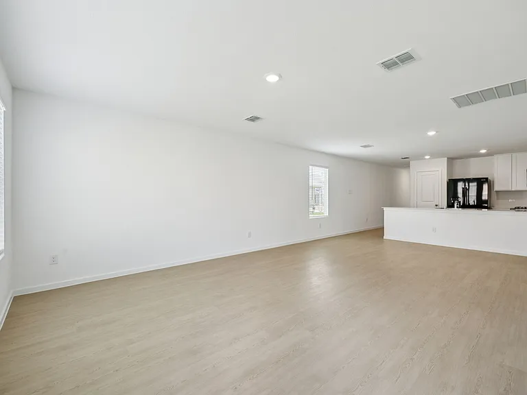 11522 Gammon Ave — Photo 9