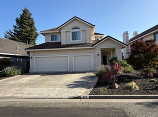 413 Redrock Way, Petaluma, CA 94954