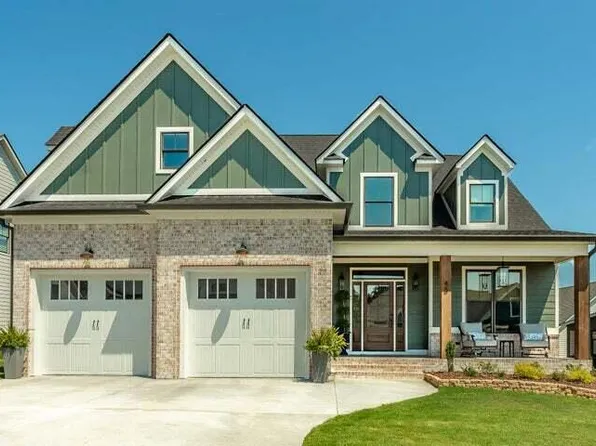 45 Pine Lakes Dr, Ringgold, GA 30736