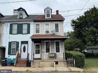 695 Cherry St, Columbia, PA 17512