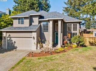 19950 Nicholas Ct, West Linn, OR