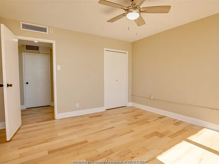 111 Riverside Dr E #1607 — Photo 19