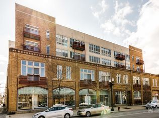 1225 N Menard Ave #311, Chicago, IL