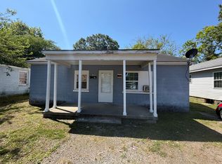 705 Harvey St, Kinston, NC 28501