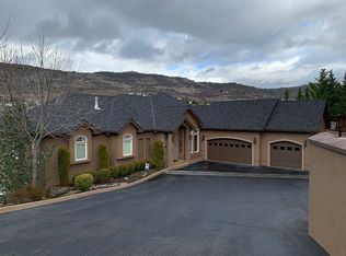 148 Monterey Dr, Medford, OR