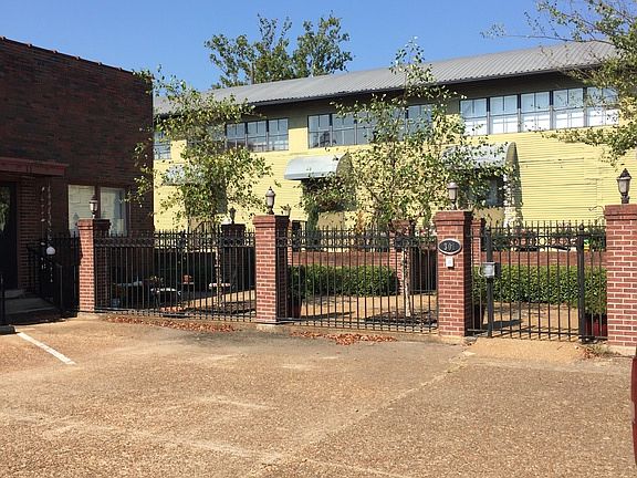 Coded entry gate and parking