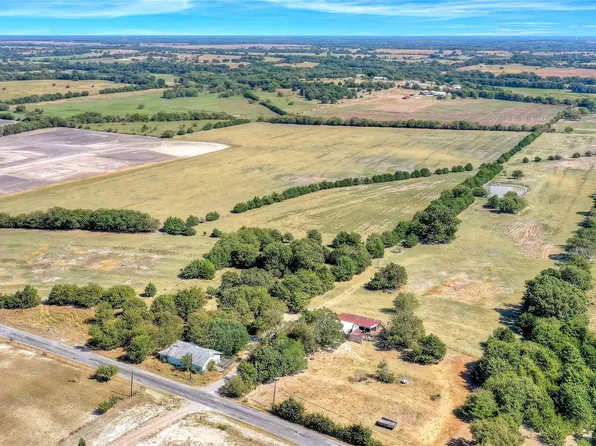 520 Cates Rd, Van Alstyne, TX 75495