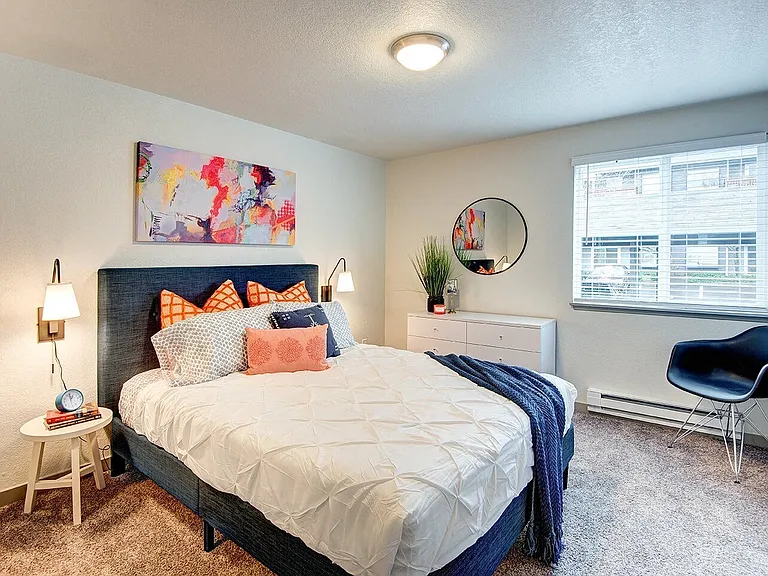 Inlet View Apartments — Photo 23