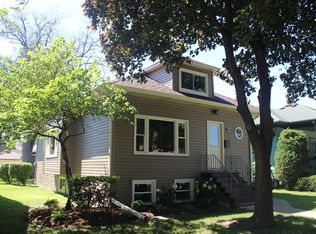 3728 Clinton Ave, Berwyn, IL 60402