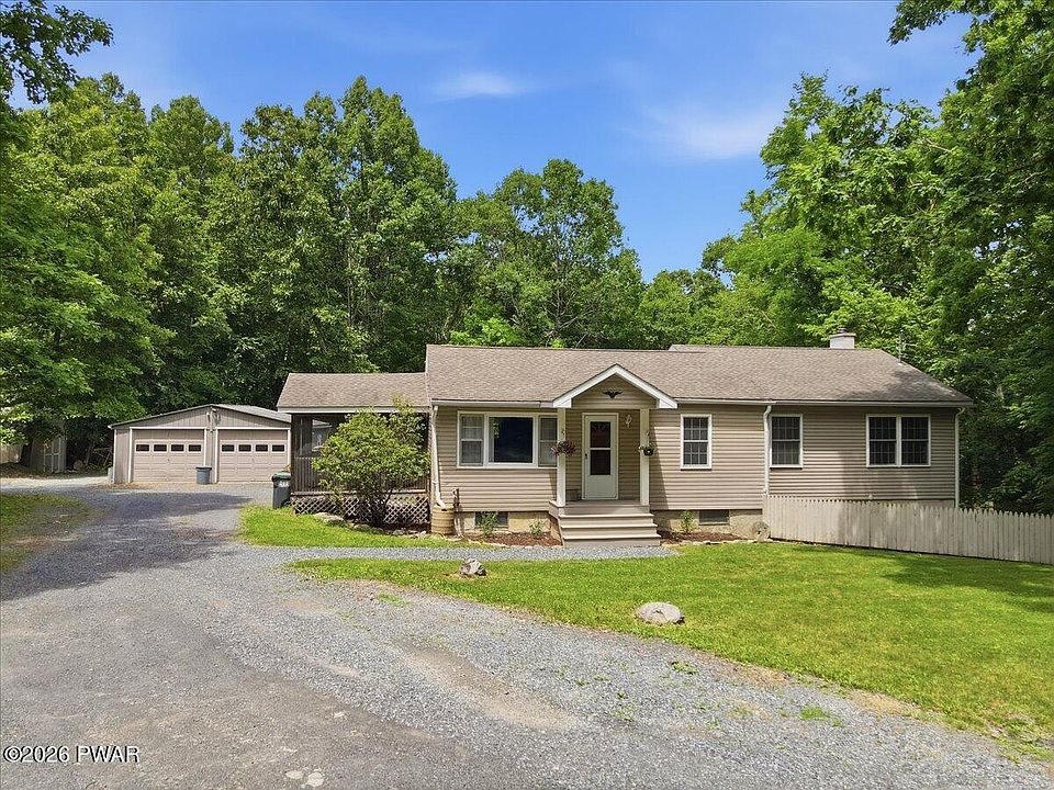 1st image of 302 Dove Ct