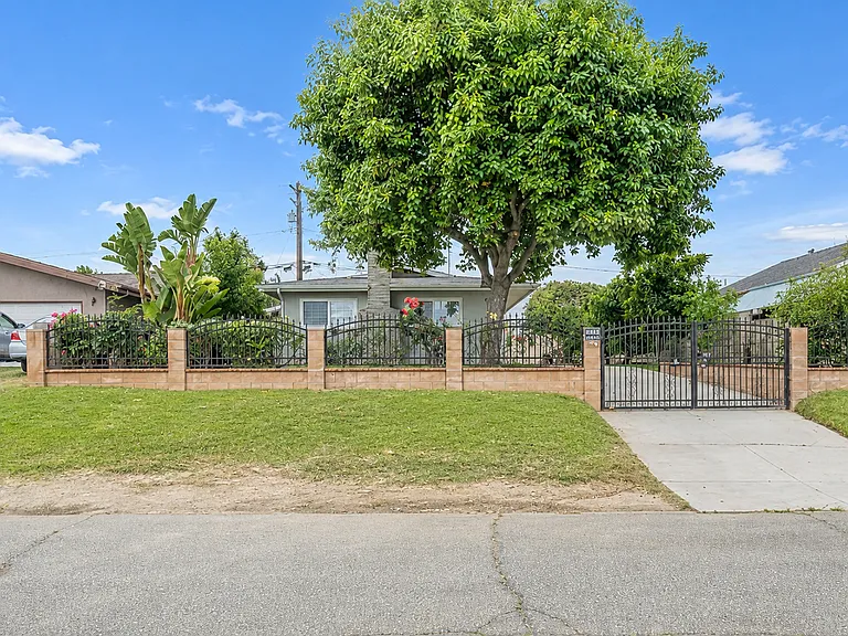 4361 Los Serranos Blvd — Photo 8