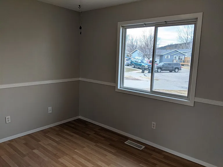750 Packer Pl — Photo 7