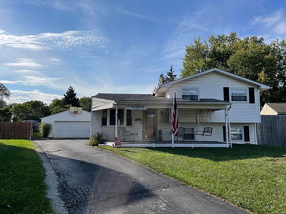 3rd image of 3372 Paxton Ct