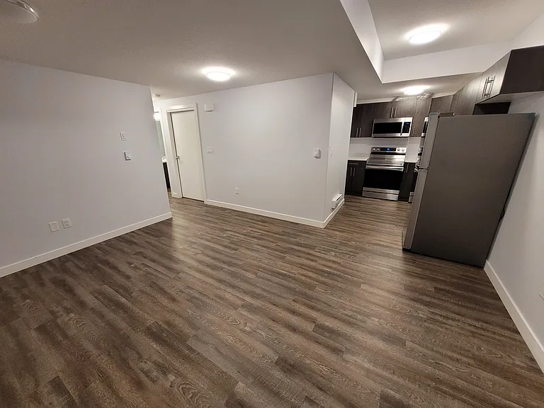 204 Thakur St #204 — Photo 2
