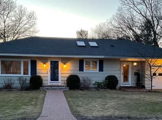 3 Amherst Rd, Andover, MA 01810