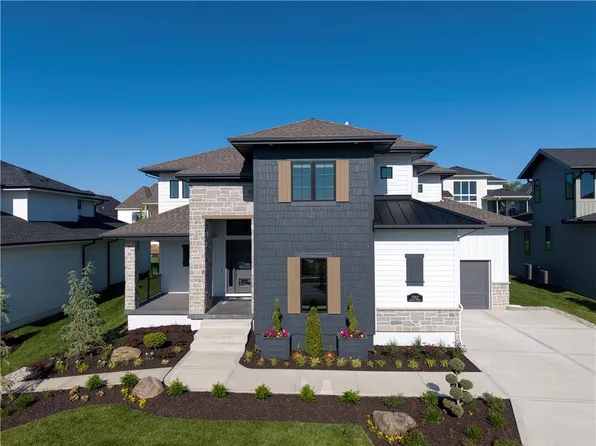 17012 Rosehill St, Overland Park, KS 66221