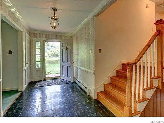 5th image of 7707 Boxwood Ct
