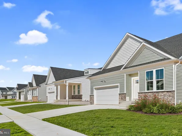 2669 Fairlight Dr, Middletown, DE 19709