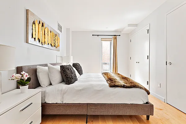 Sold by Compass | media 6