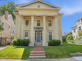 556 High St, Fall River, MA 02720