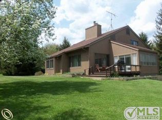 640 N Jossman Rd, Ortonville, MI 48462