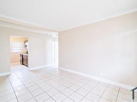 720 NW 14th Ter