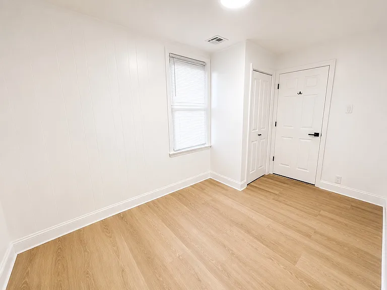 96 Nichols St #2 — Photo 3