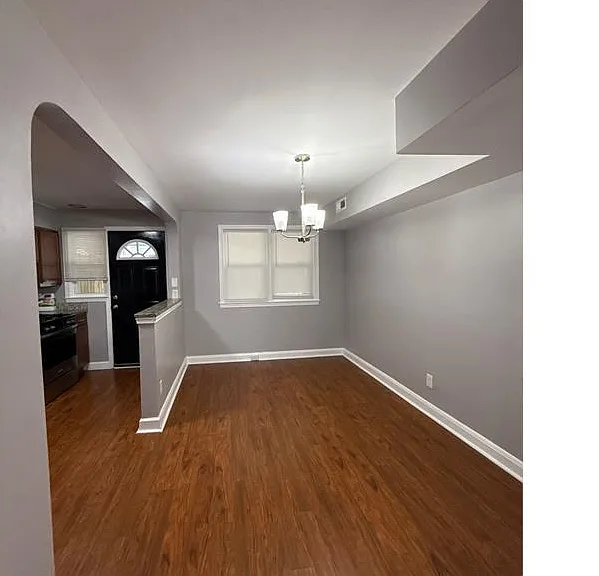 300 Leeanne Rd — Photo 6