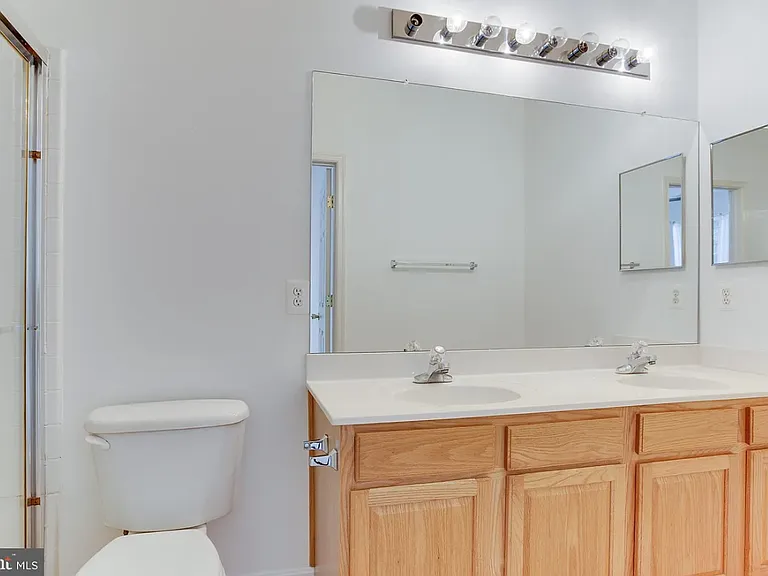 39 Harbour Heights Dr — Photo 24