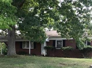 1073 Hunters Ln, Blairs, VA 24527