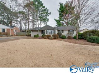 6521 Chadwell Rd SW, Huntsville, AL 35802