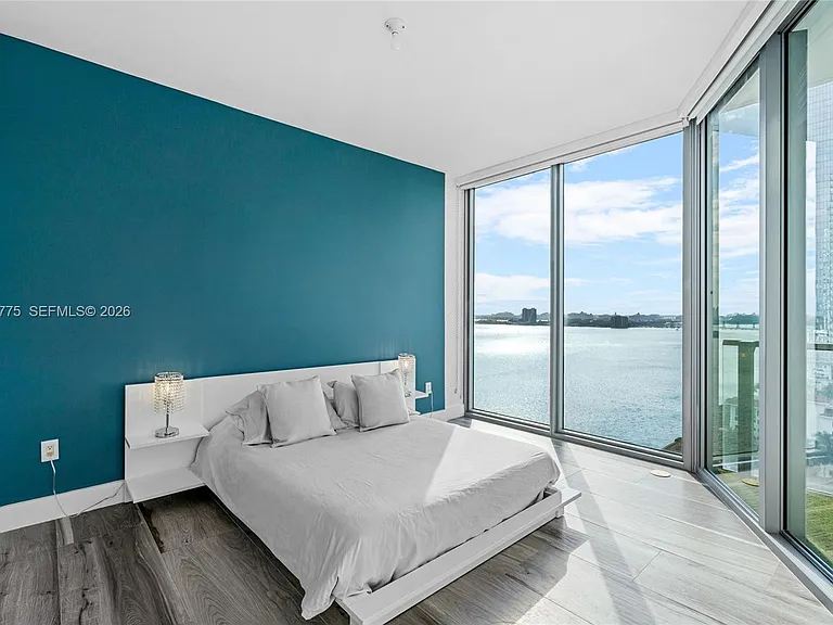 2900 NE 7th Ave #1609 — Photo 33