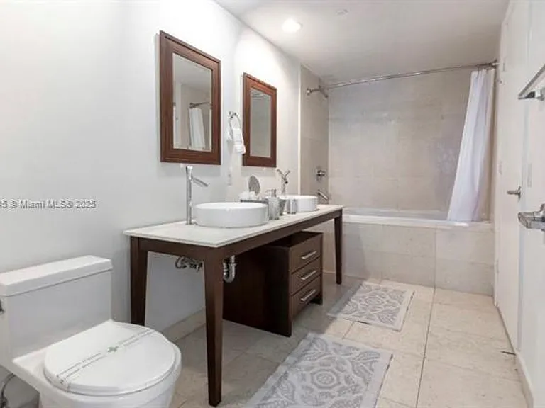 485 Brickell Ave #2606 — Photo 8