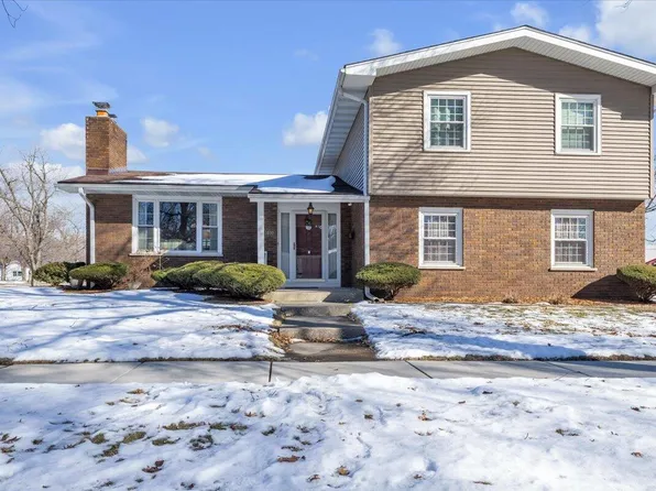 1400 Fran Lin Pkwy, Munster, IN 46321