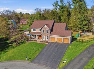 29 Fife Drive, Slingerlands, NY 12159